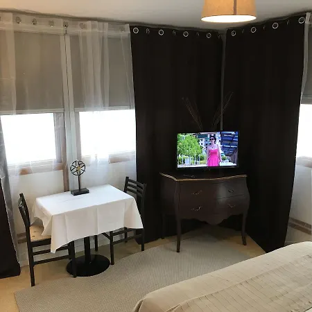 Smart Rent Aparts Les Studiantes *