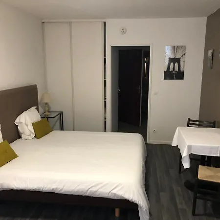 Апартаменты Smart Rent Aparts Les Studiantes